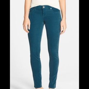 Kut From The Kloth Diana skinny corduroy size 12.